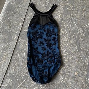 Elevé leotard. Size Medium.